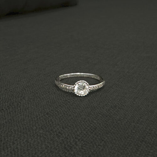 แหวนเงินเพชรล้อม เพชรแถว 02