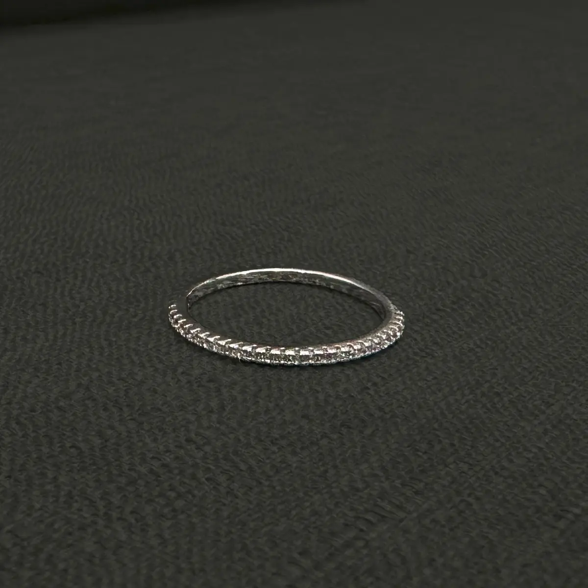 แหวนเงินเพชรแถว Minimal 02