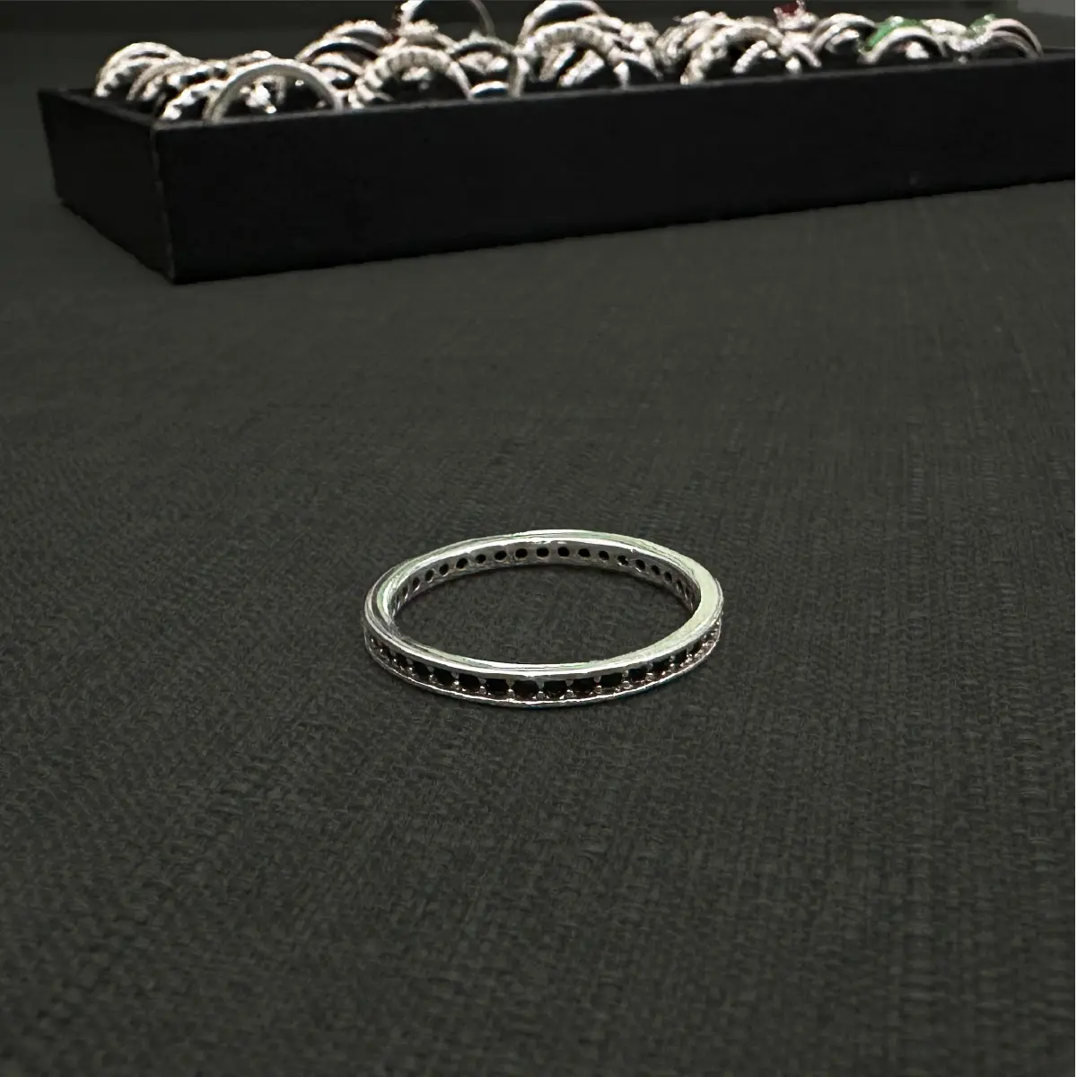 แหวนเงิน Black Shappire Elegance 01