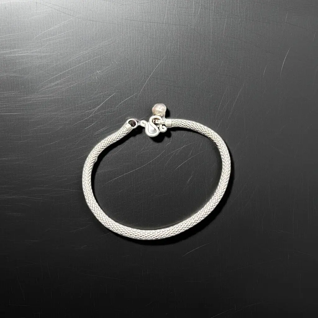 กำไลเงินแท้ ลายหกเสา สุดหรู